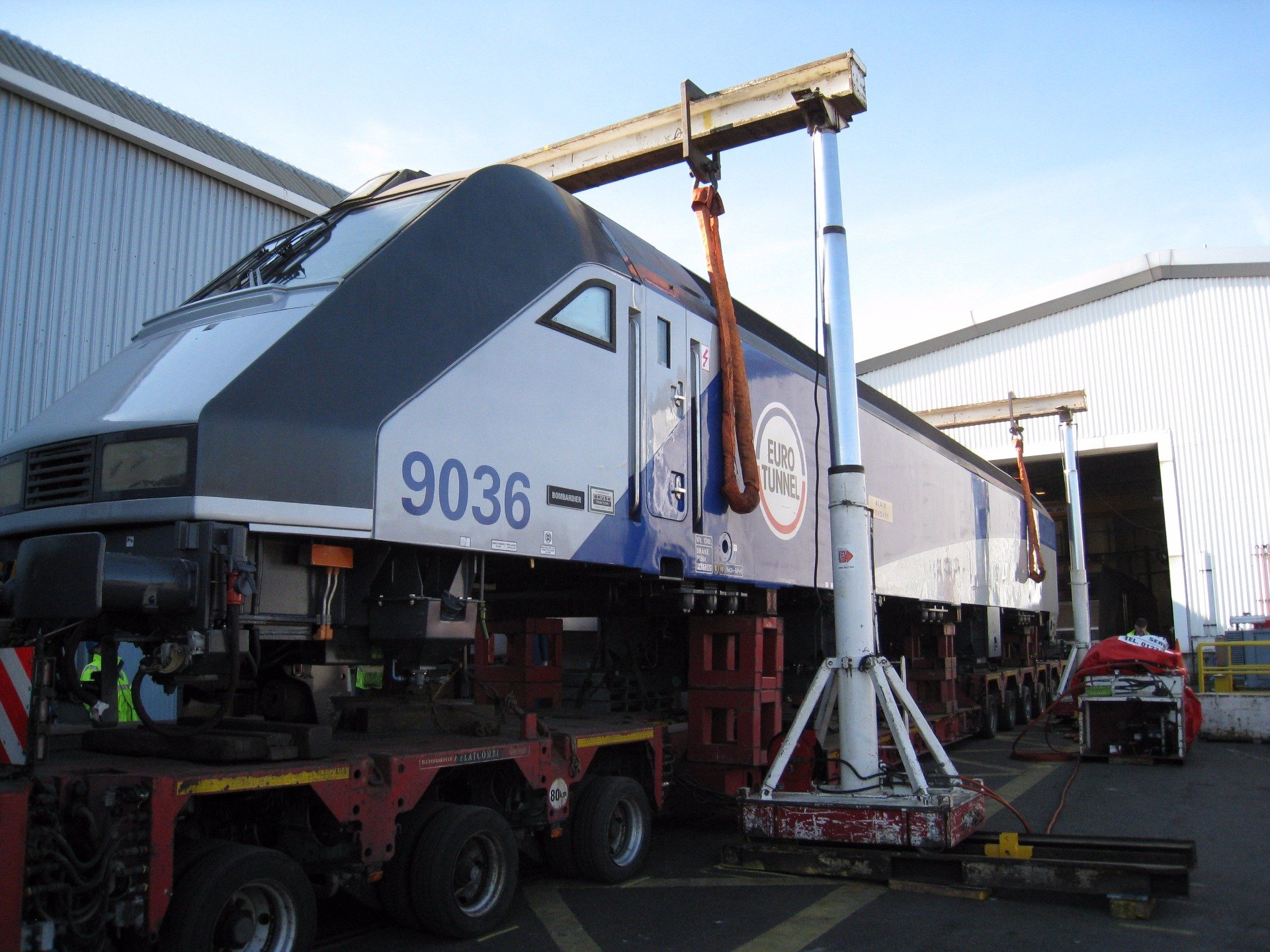 machine lifting